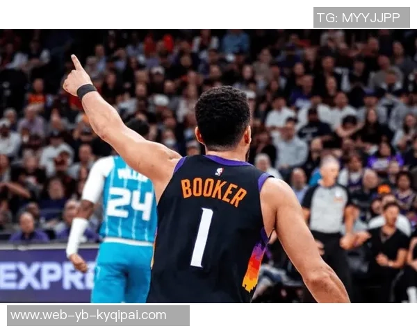 太阳队布克创历史首位前9场30分7助攻命中率惊人504085